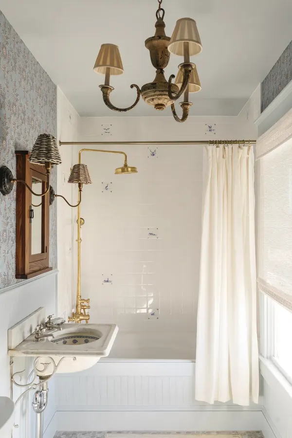 Maryland Beach House bathroom